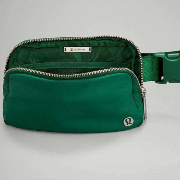 lululemon athletica Other - NWT Lululemon athletica 1L Everywhere Belt Bag (First Release)